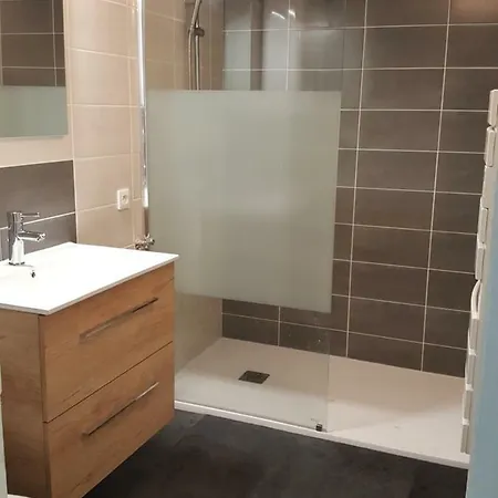 Apartman T1+terrasse Sur La Vallee Du Thouet Thouars